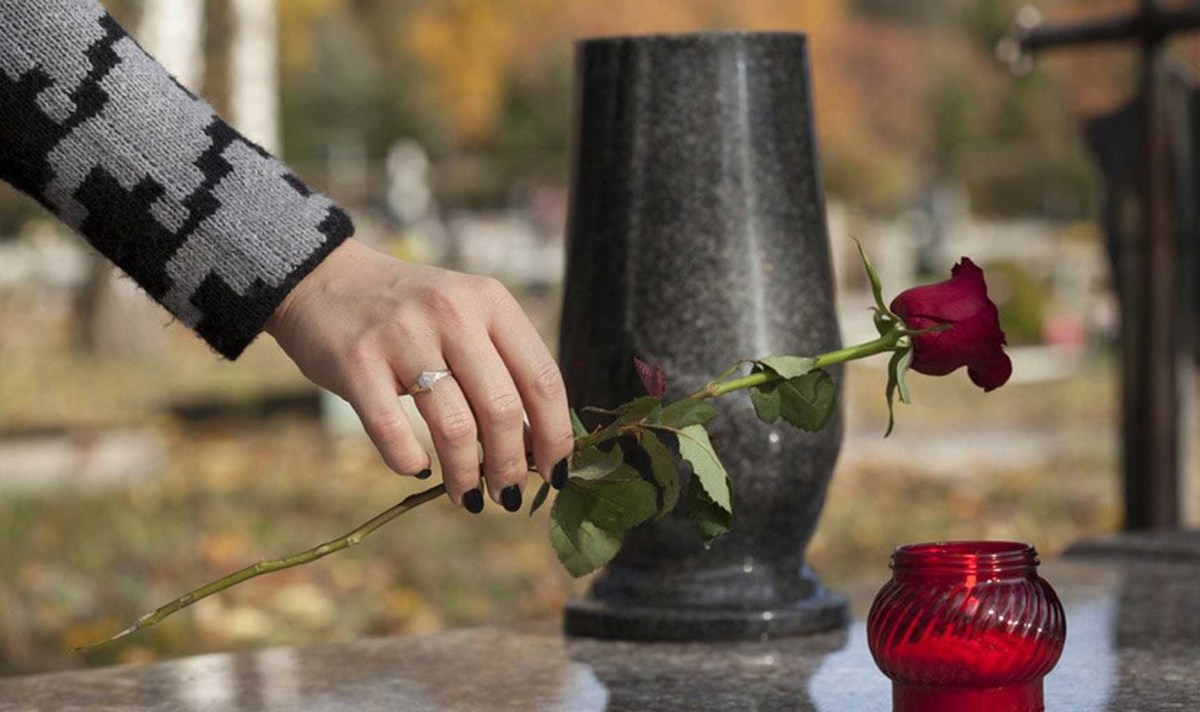 The Dreaded D: the stuff inbetween&nbsp;(2013)